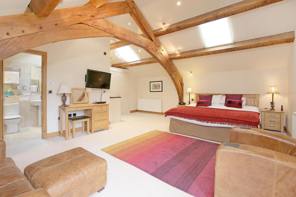 Cold Cotes 2 - Gallery