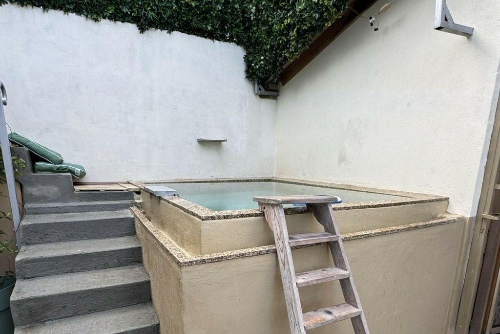 Medoc Tiny House 12 - Gallery