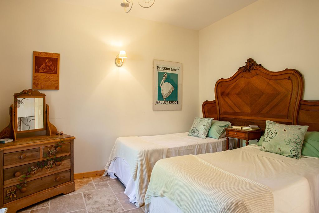 Le Manoir Retreat - The Wing 10 - Gallery