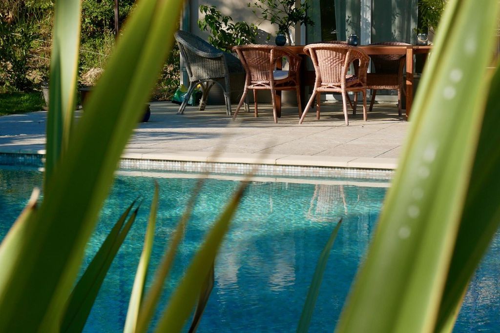 Le Manoir Retreat - The Wing 12 - Gallery