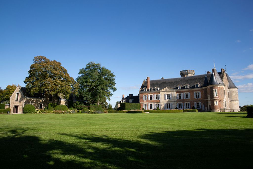 Château de Montmirail 18 - Gallery