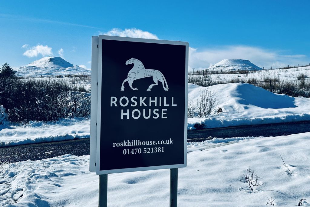 Roskhill House 2 - Gallery