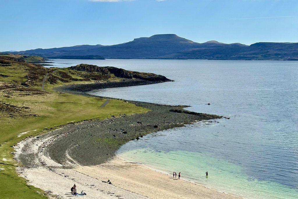 Roskhill House 15 - Gallery