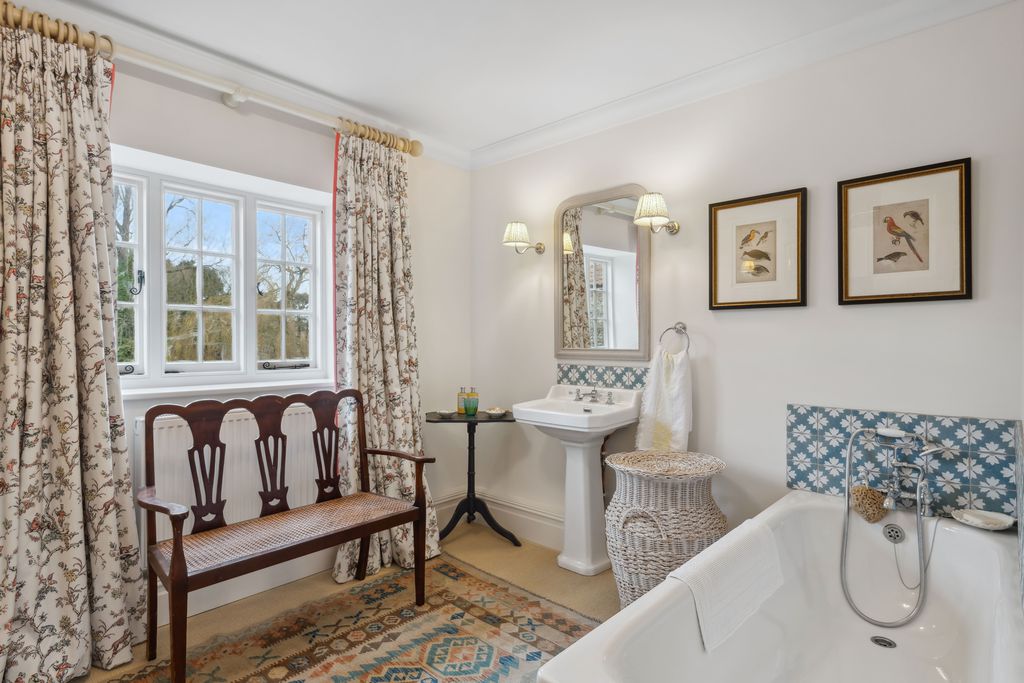 Manor Farm House 5 - Gallery