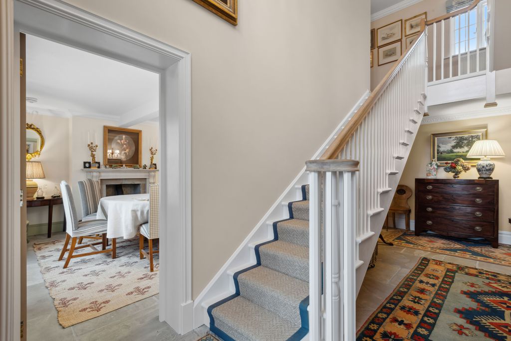 Manor Farm House 8 - Gallery