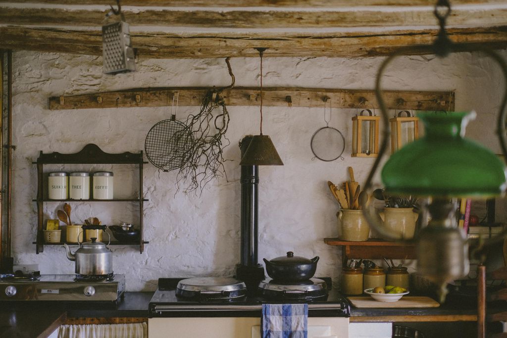 Garth Gell Farmhouse 3 - Gallery