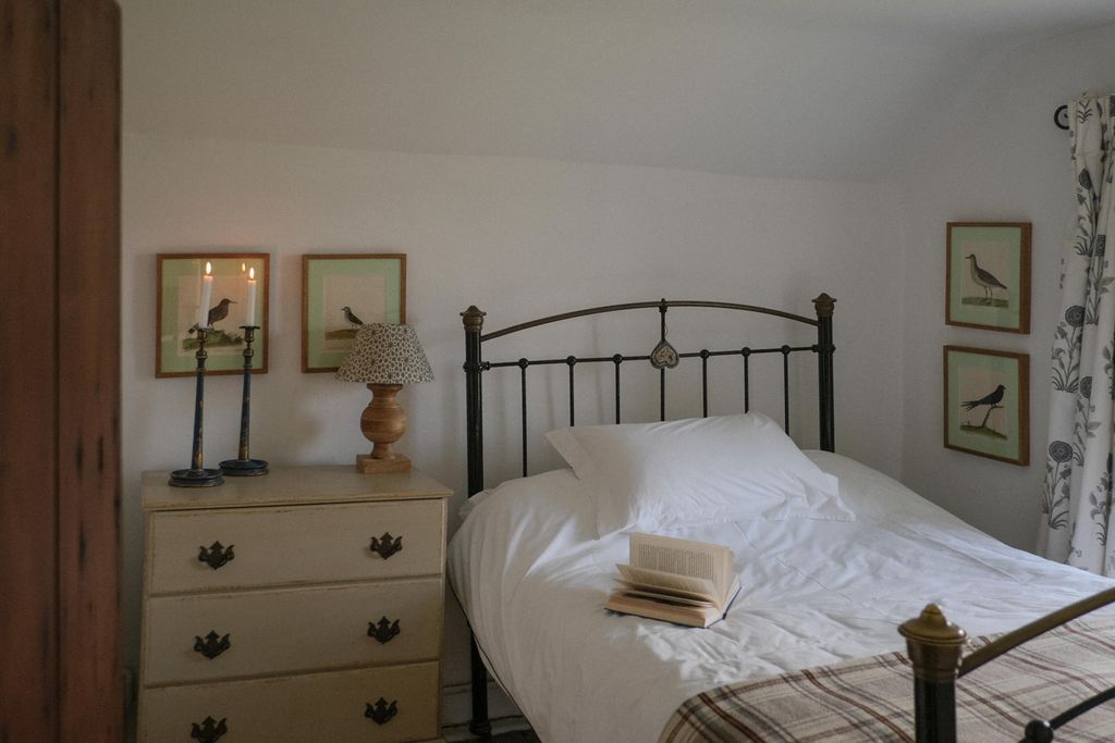 Garth Gell Farmhouse 10 - Gallery