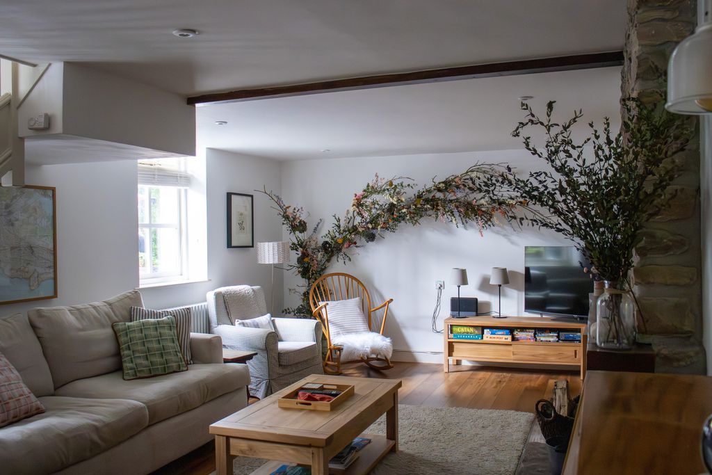 Halcyon Cottage 4 - Gallery