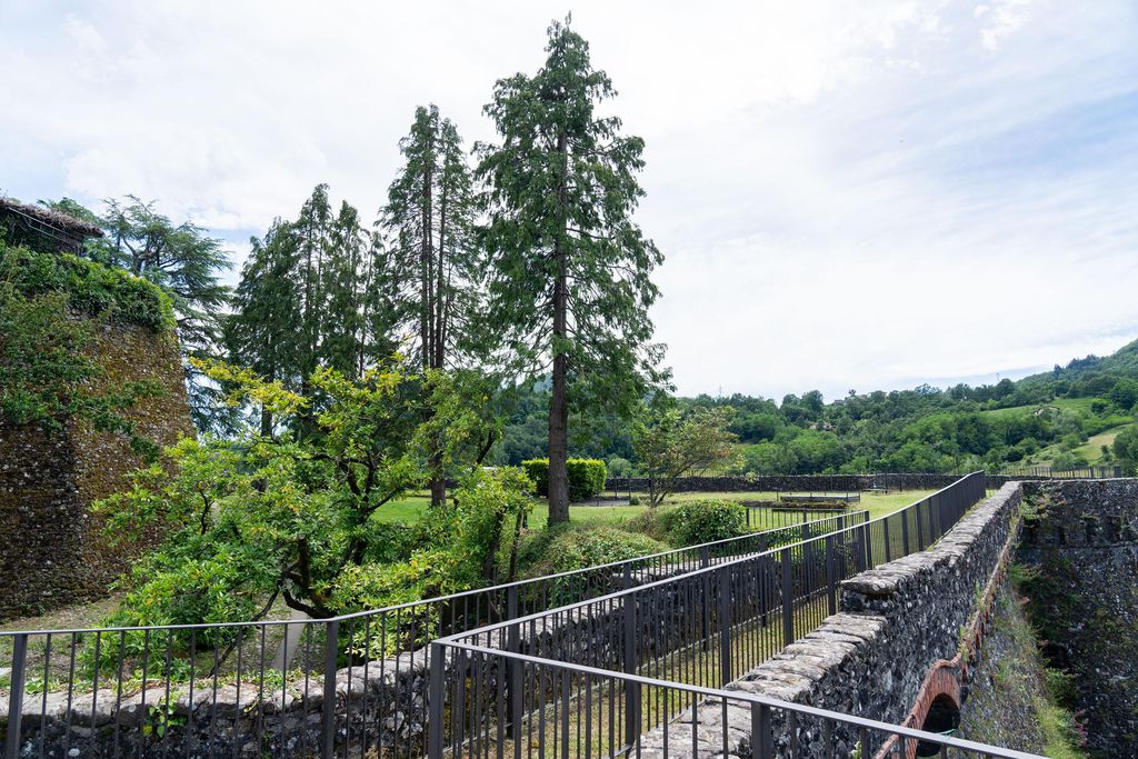 La Rocca di Camporgiano Maison du Charme 18 - Gallery