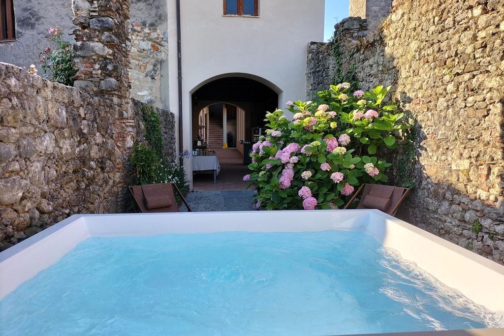 Badia Giulia 5 - Gallery