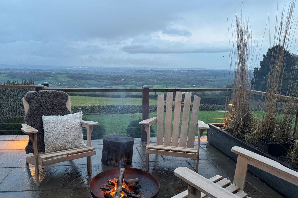 The Old Granary Matlock 5 - Gallery