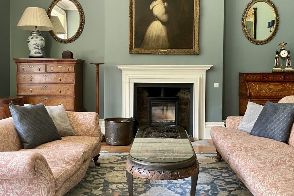 The Green 7 - Gallery