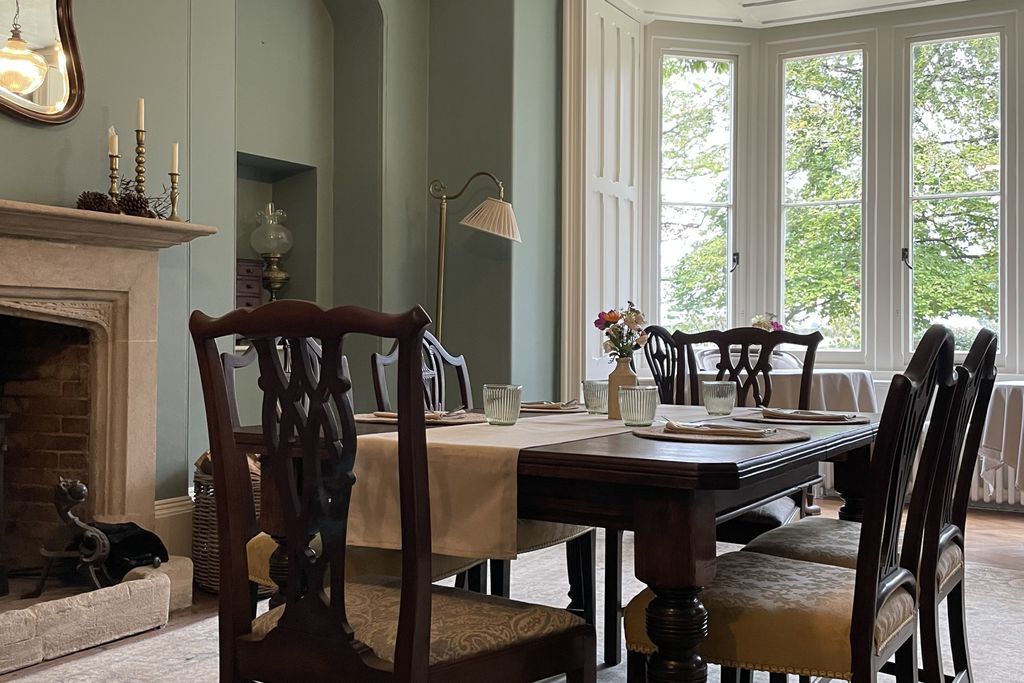 The Green 8 - Gallery