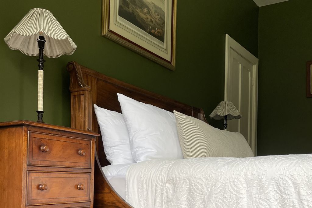 The Green 10 - Gallery