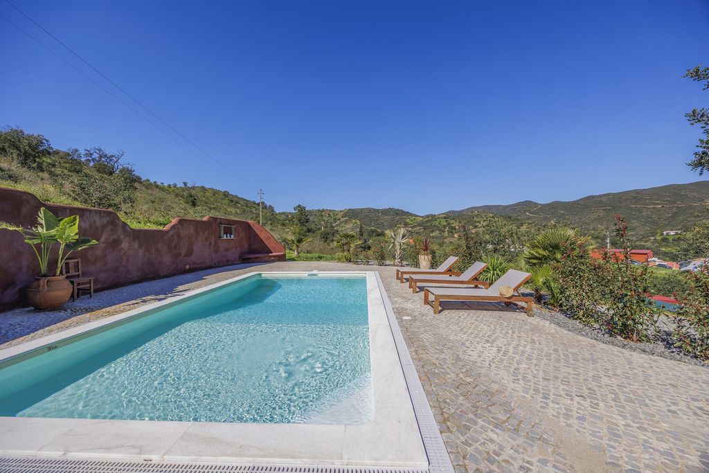 Cova do Coração 6 - Gallery