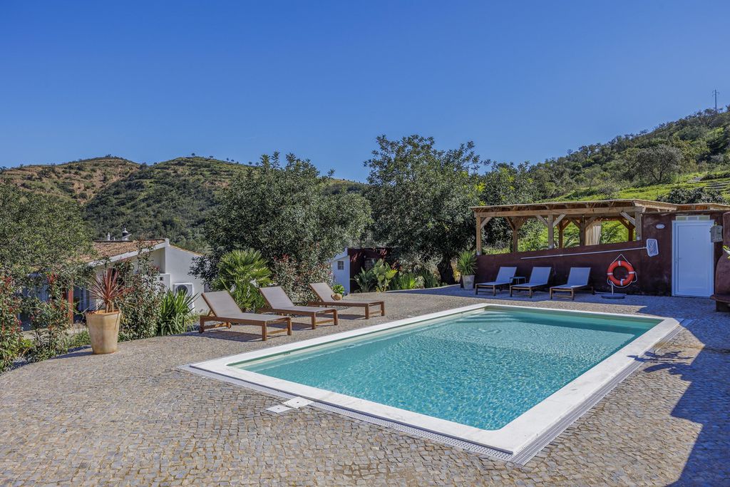 Cova do Coração 16 - Gallery