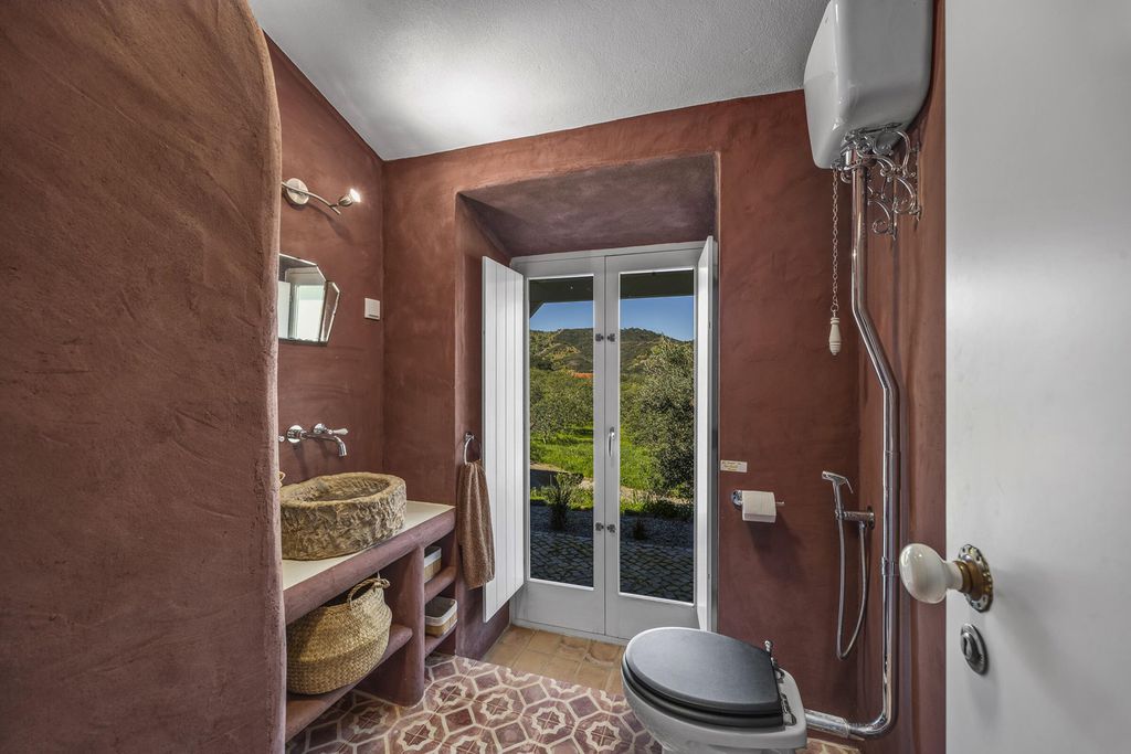 Cova do Coração 8 - Gallery