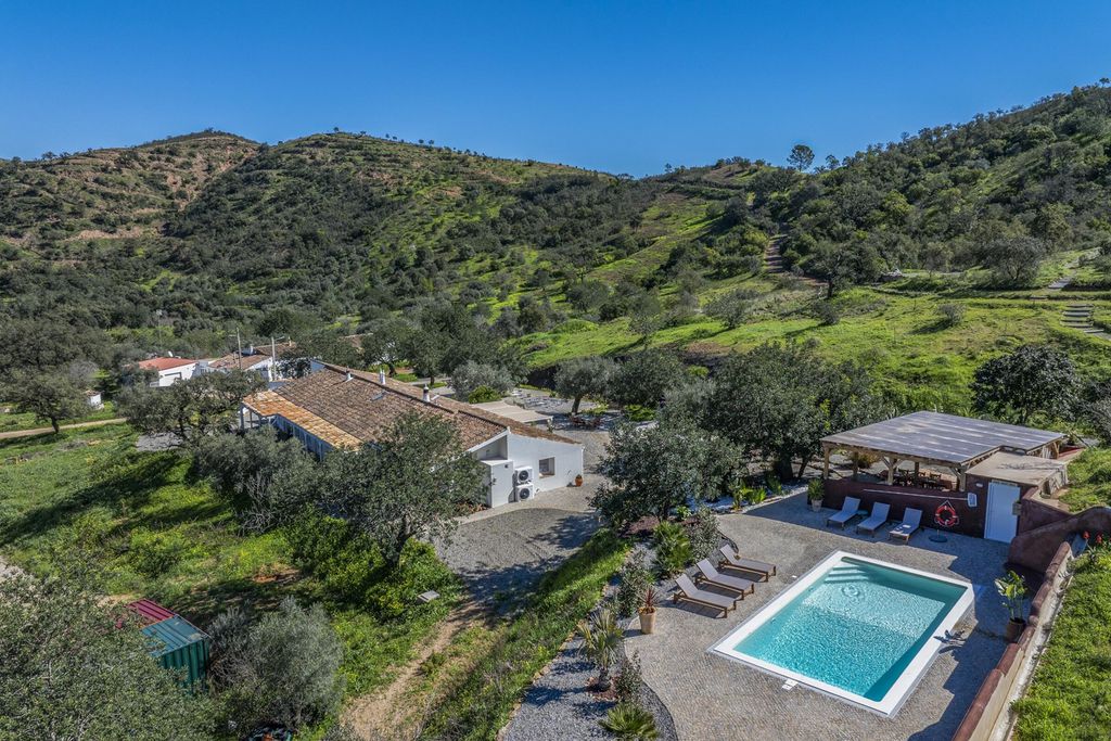 Cova do Coração 1 - Gallery