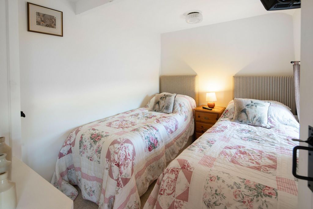 Penbontbren 17 - Gallery