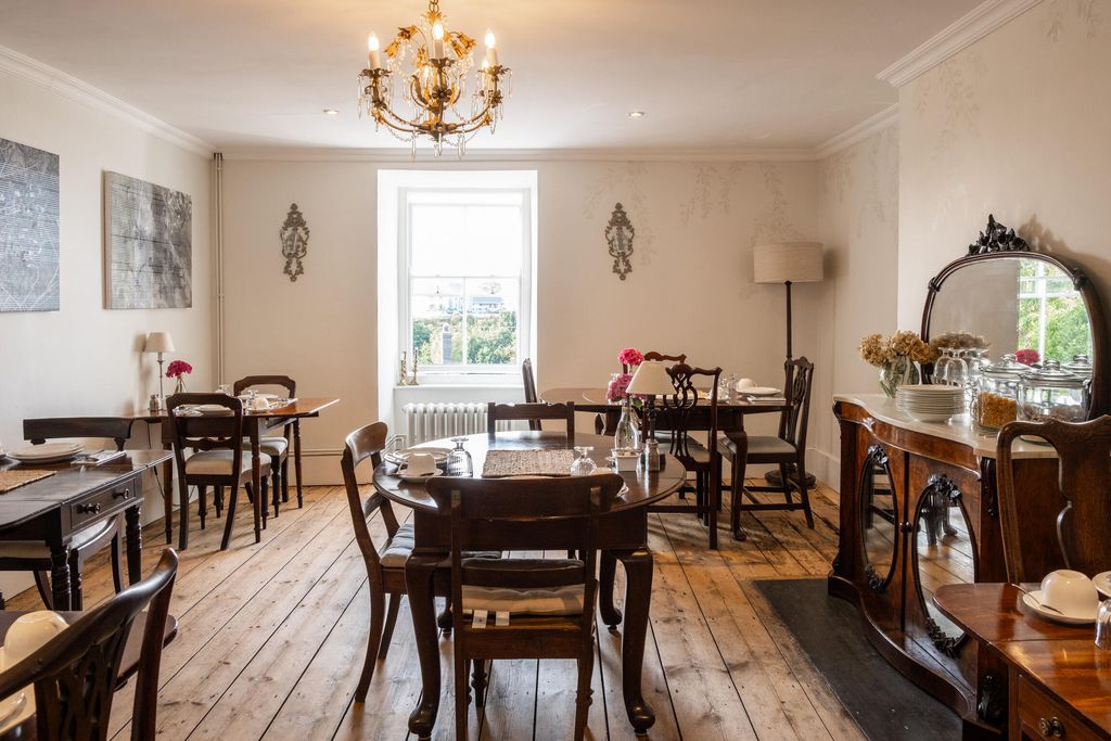 The Manor Town House 9 - Gallery