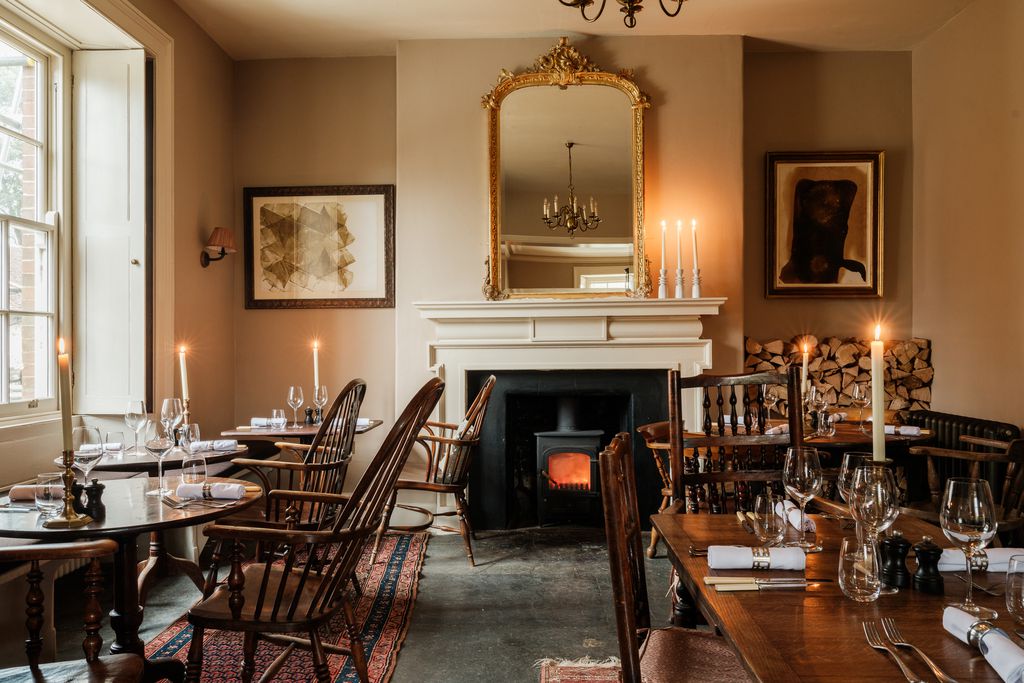 The Bradley Hare 11 - Gallery