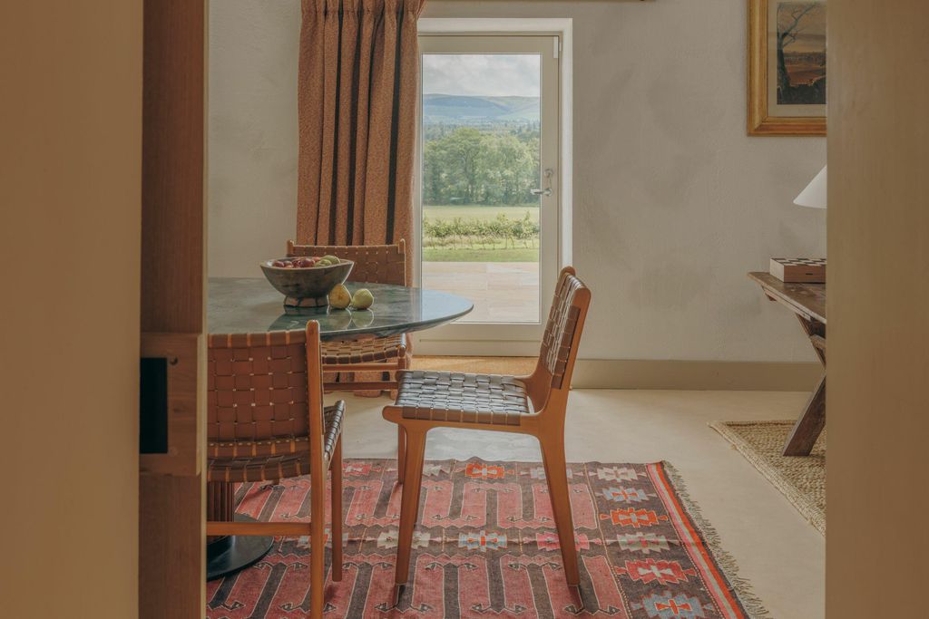 Whitehill Farm House 6 - Gallery