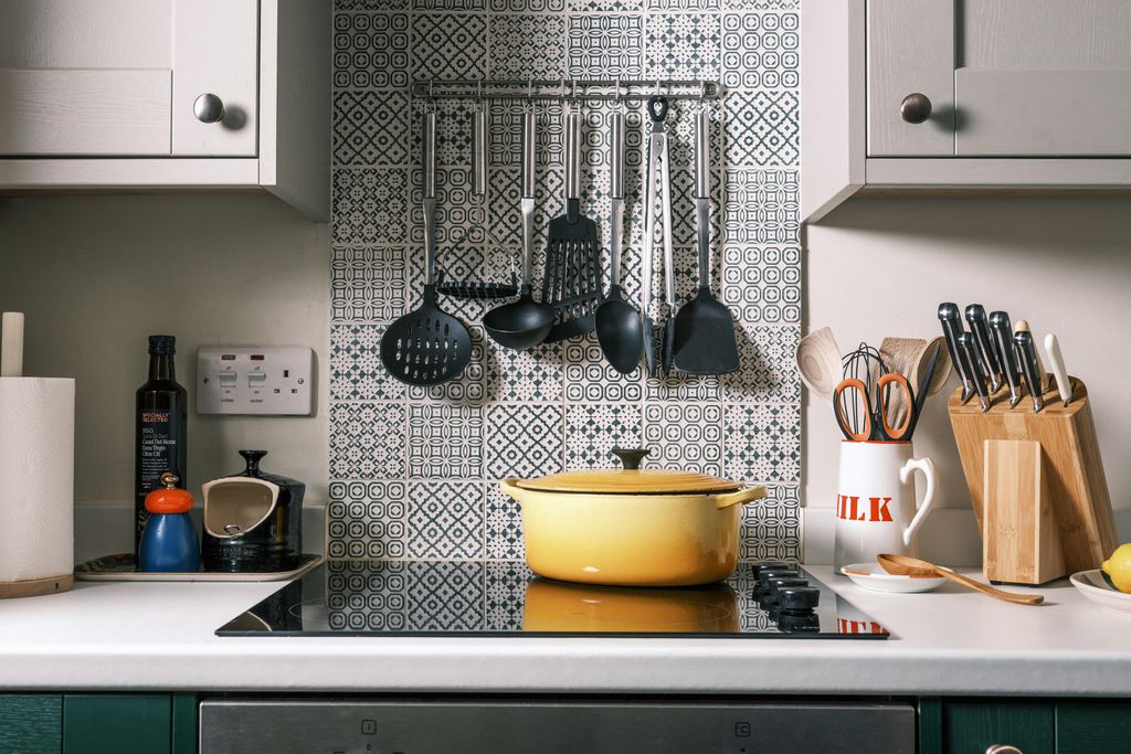 Little Bank 9 - Gallery