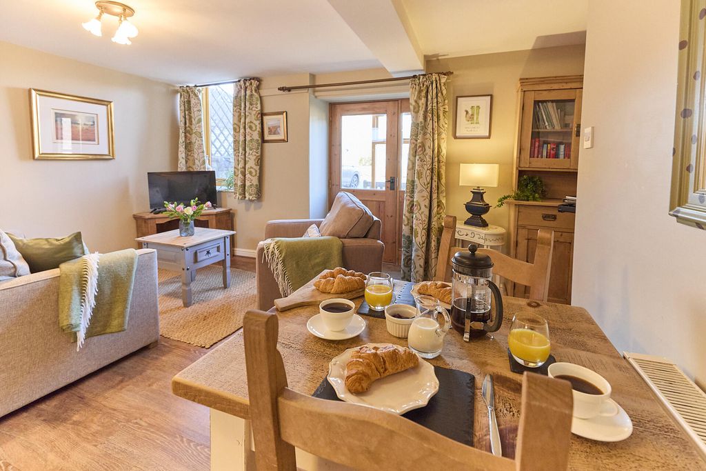 Middle Farm & Cottages: Daisy's Place 2 - Gallery