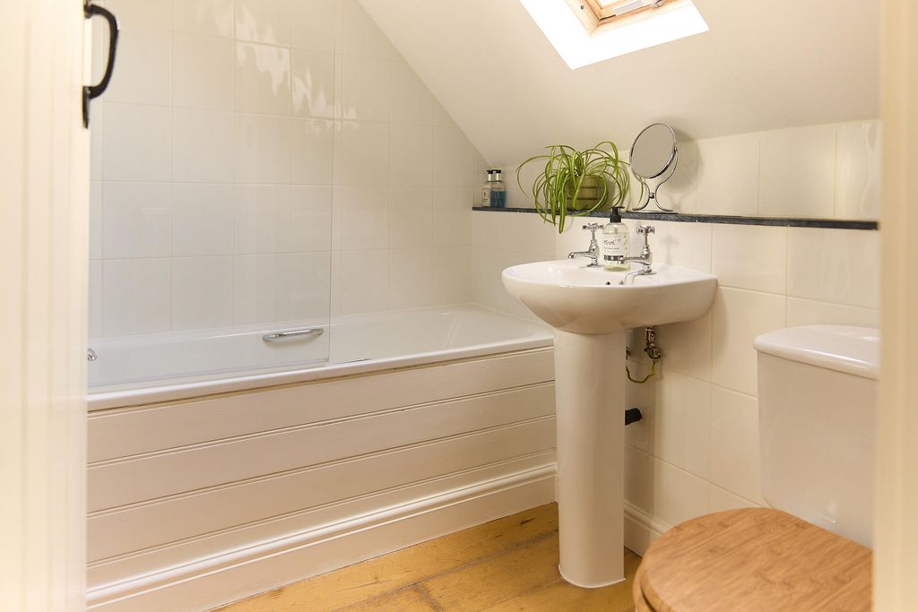 Middle Farm & Cottages: Gooseyard Cottage 7 - Gallery