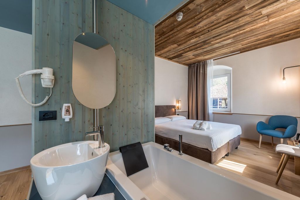 Good Life Hotel Garden 13 - Gallery