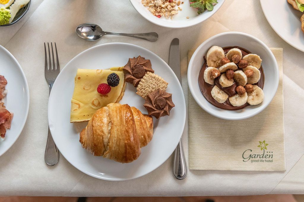 Good Life Hotel Garden 16 - Gallery