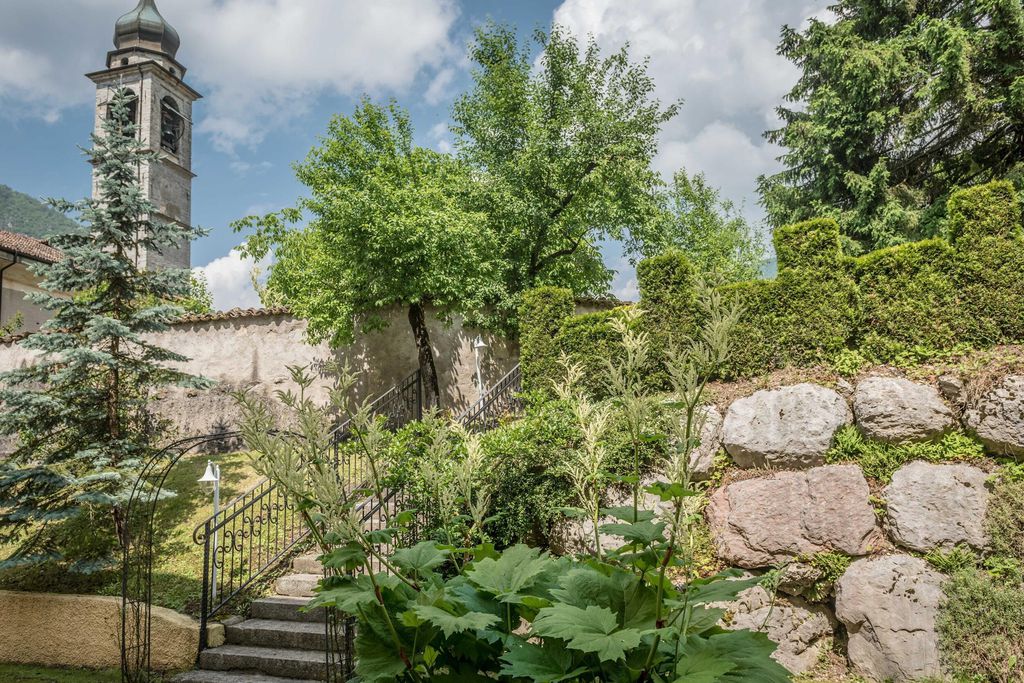 Good Life Hotel Garden 20 - Gallery