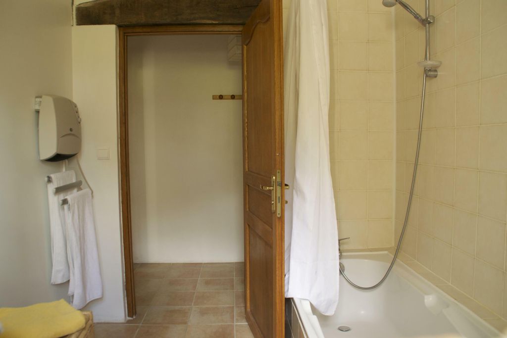 La Meynardie - Kabarole 12 - Gallery