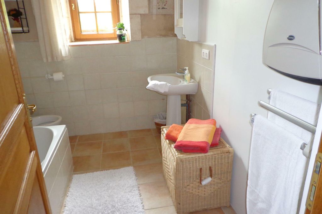 La Meynardie - Kabarole 13 - Gallery