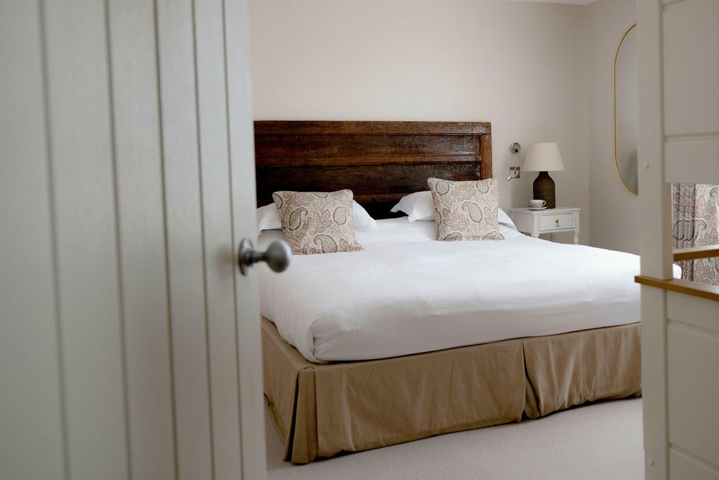 The Milk House 16 - Gallery