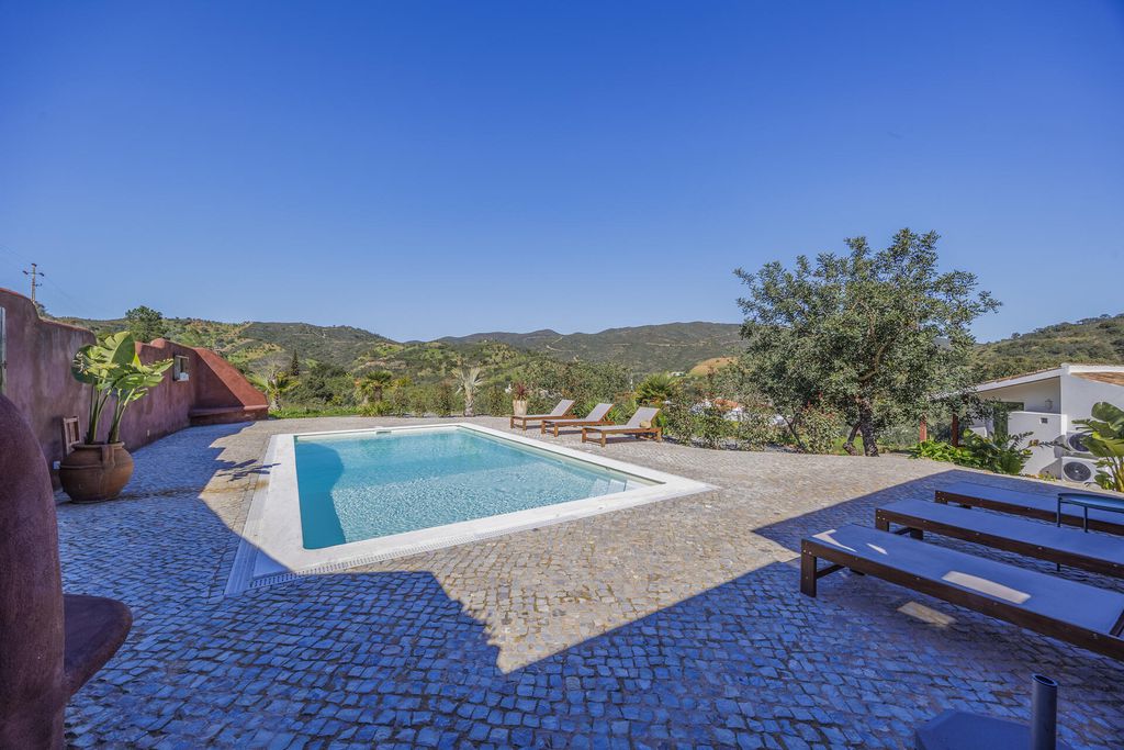 Cova do Coração 18 - Gallery