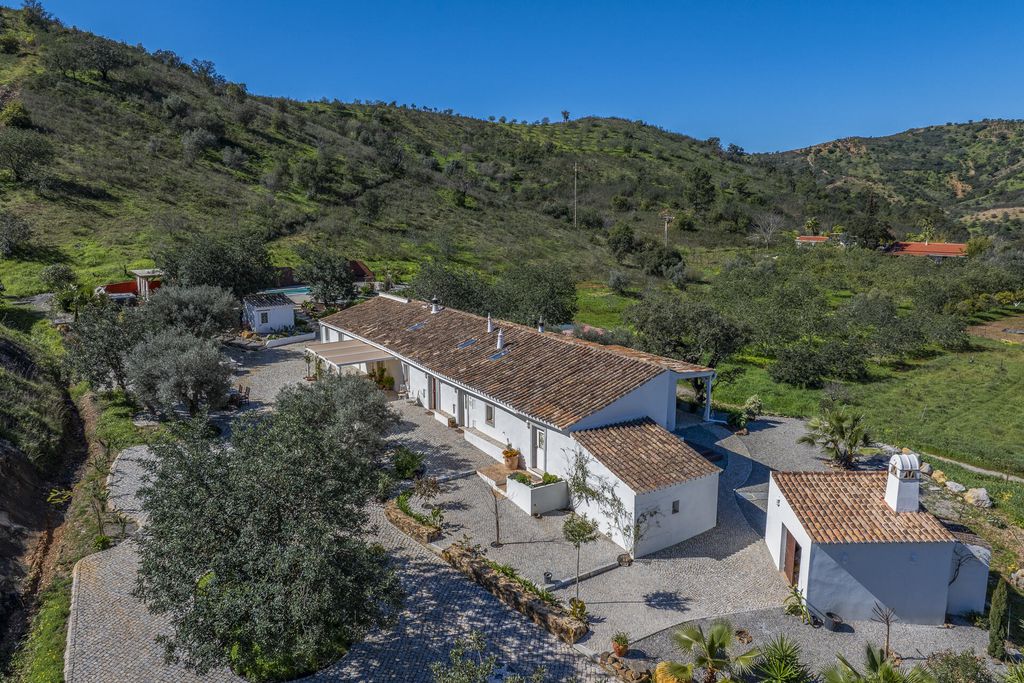 Cova do Coração 20 - Gallery