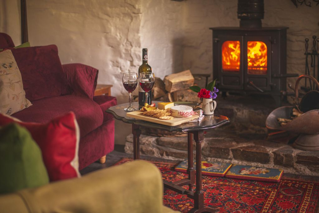 Philham Water Cottage 3 - Gallery