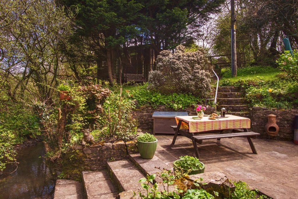 Philham Water Cottage 4 - Gallery