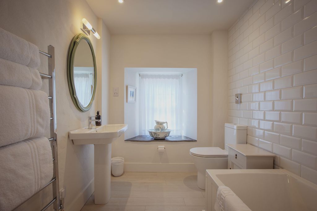 Hen Ffermdy B&B 13 - Gallery