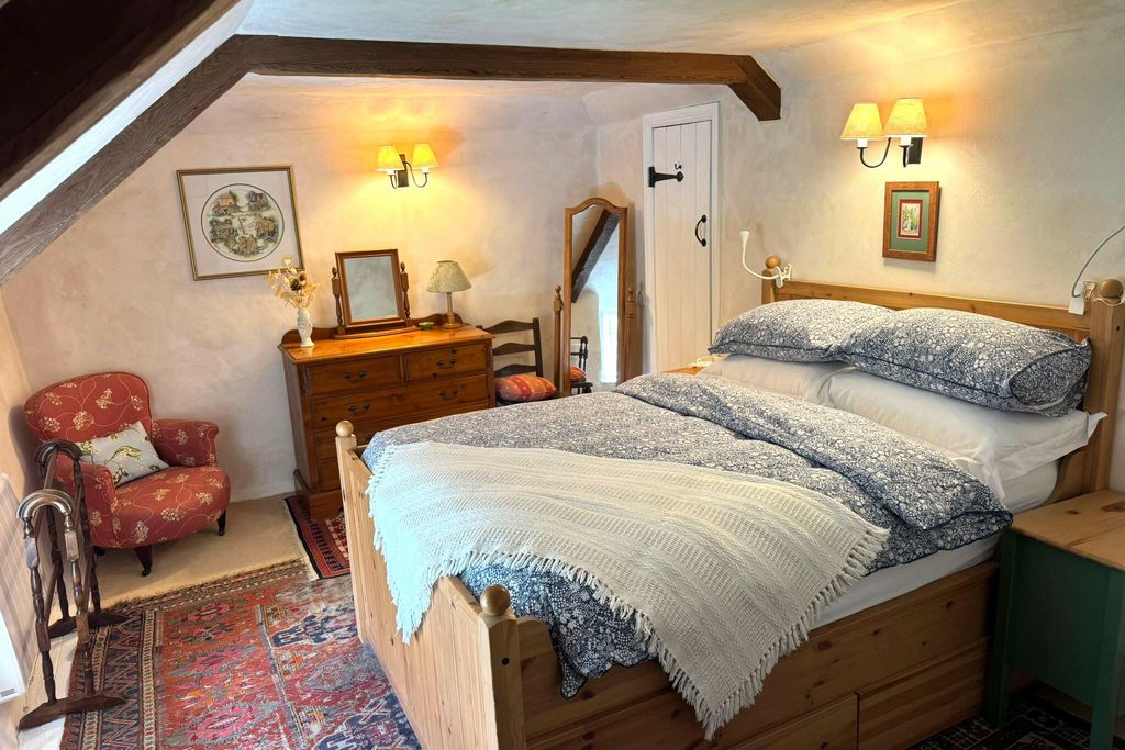 Philham Water Cottage 12 - Gallery