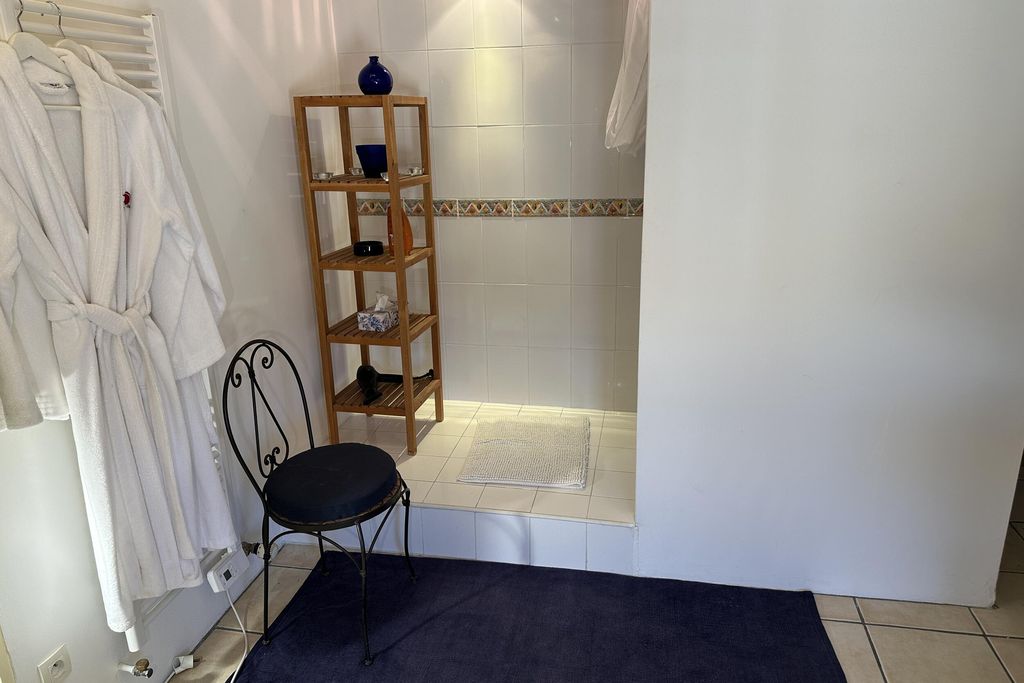 Maison des Artists 6 - Gallery