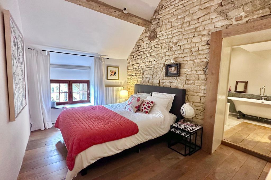 La Cour des Délices 4 - Gallery