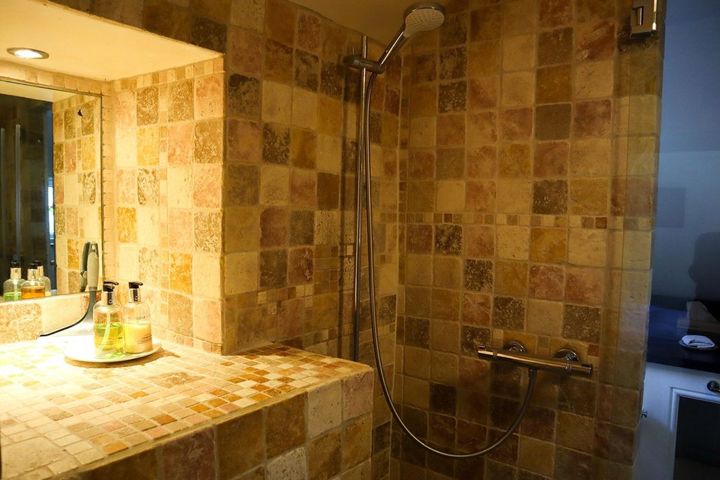 Fyfield Manor 15 - Gallery