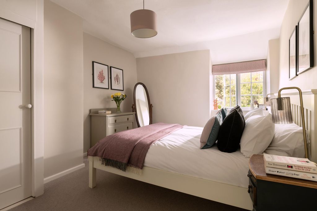 Blackbird Cottage 9 - Gallery