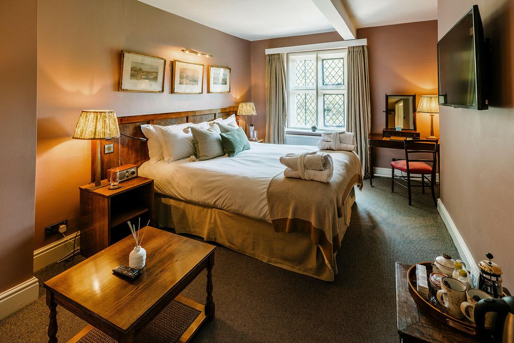 The Peacock at Rowsley 9 - Gallery