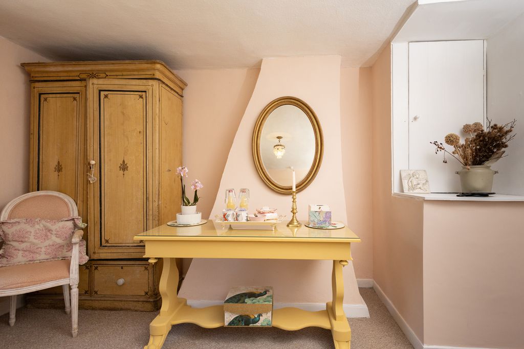 Quintessential B&B 9 - Gallery