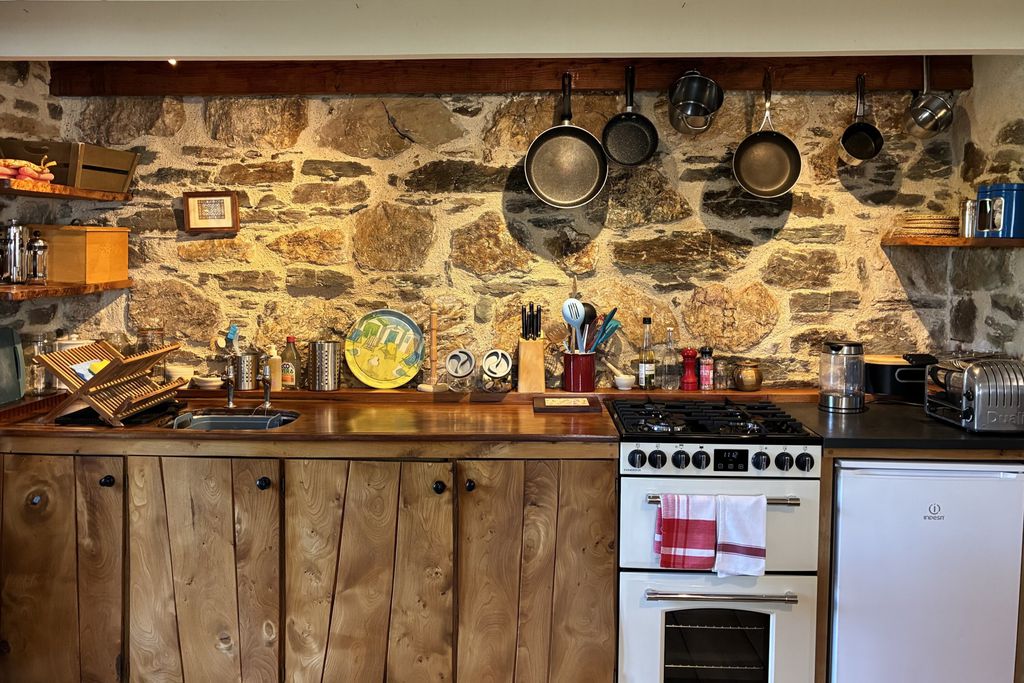 5 & 6 Porth Farm Cottages 14 - Gallery