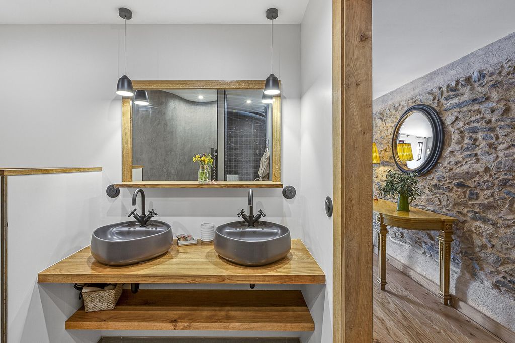 Domaine Madrona 7 - Gallery