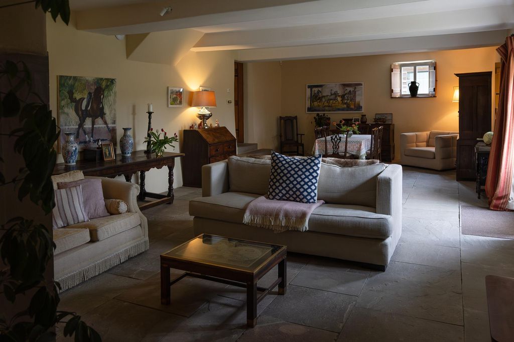 Llwynwermod Estate - North Range 6 - Gallery